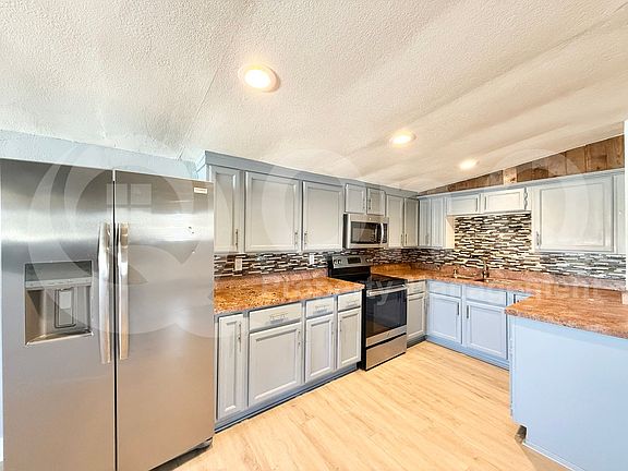 3rd image of 6549 E Arbor Ave