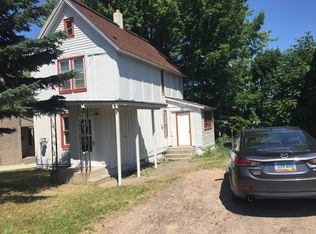 818 E Sharon Ave, Houghton, MI 49931