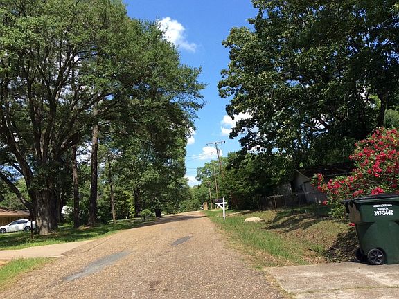 5th image of 120 Halsell Dr