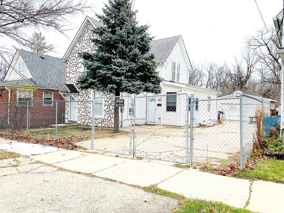1st image of 223 S Lincoln Ave