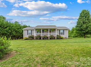 1498 Salem Rd, Morganton, NC 28655