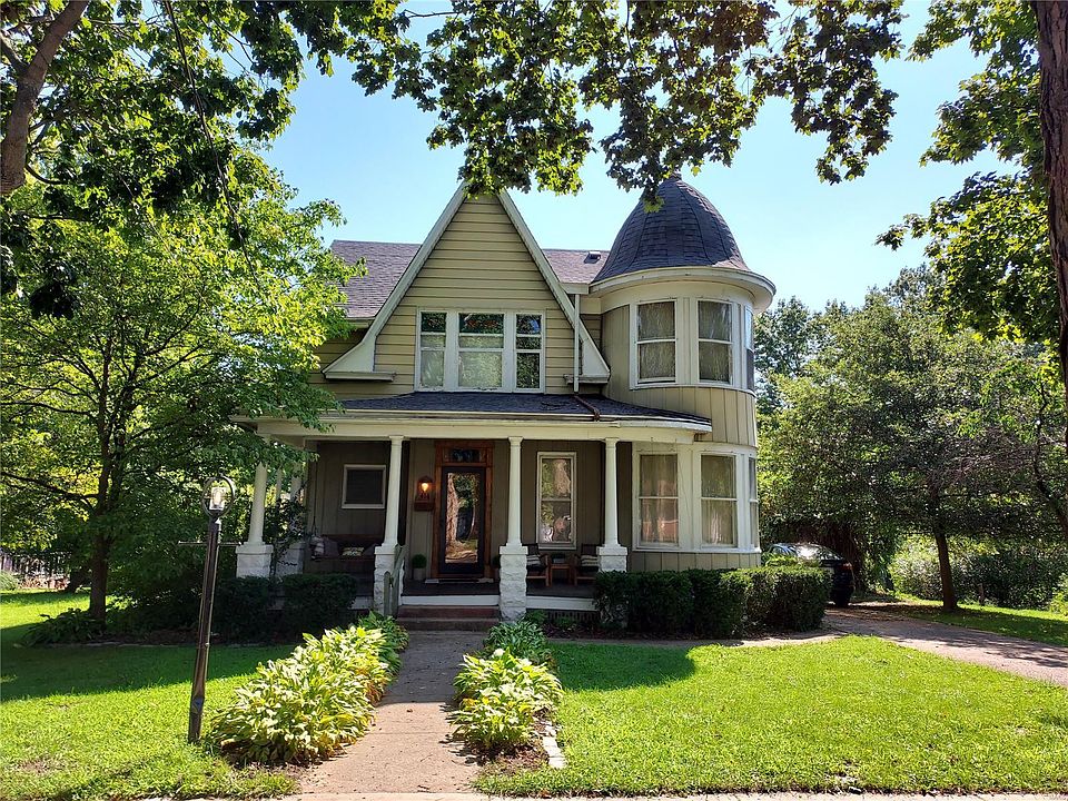 1st image of 414 Eastern Ave