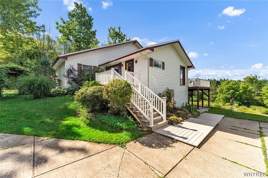 7657 Abbott Hill Rd, Boston, NY 14025 MLS B1550328 Zillow