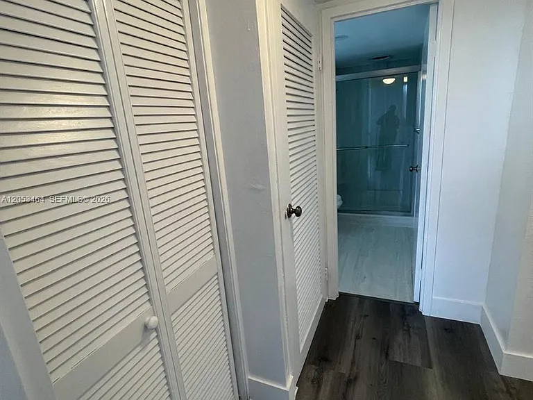 2450 NE 135th St #209 — Photo 15
