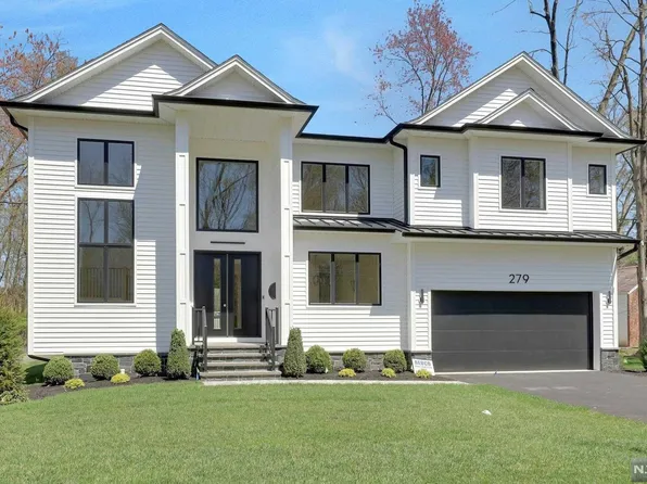 279 Demarest Ave, Closter, NJ 07624
