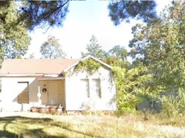 140 E College St, Shreveport, LA 71104