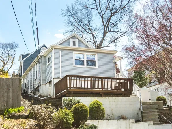 222 College Farm Rd, Waltham, MA 02451