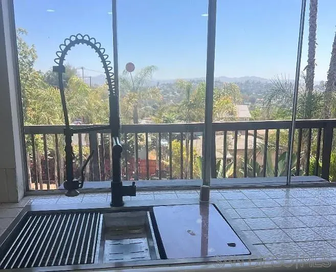 624 Schafer Pl — Photo 18