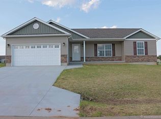 1107 Victoria Ave, Farmington, MO 63640