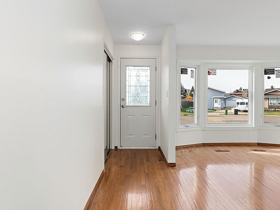 5th image of 156 Dunluce Rd NW