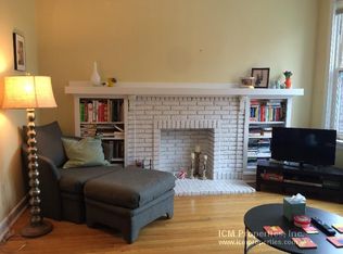 3054 N Greenview Ave #2W, Chicago, IL 60657