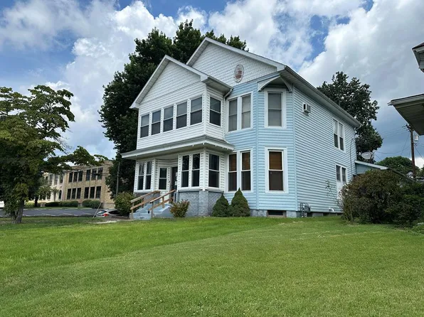 1203 S 6th St, Ironton, OH 45638