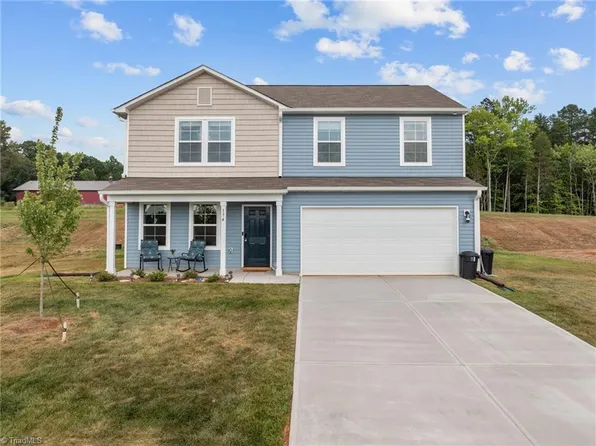 174 Somerton Ln, Lexington, NC 27295