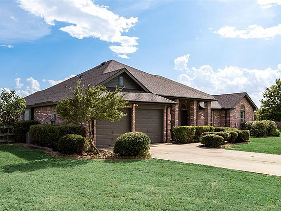 2nd image of 990 Overland Dr