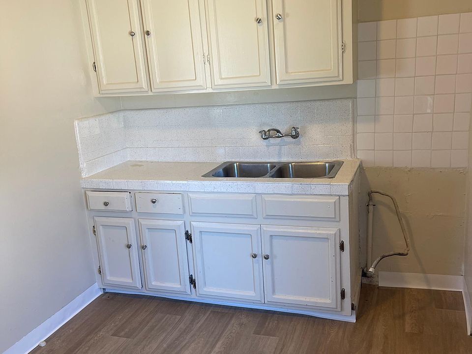1st image of 4120 C St #24