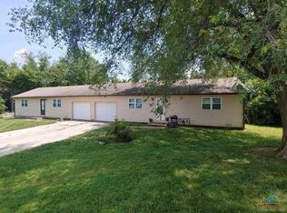 12 SE 130th Rd, Warrensburg, MO 64093