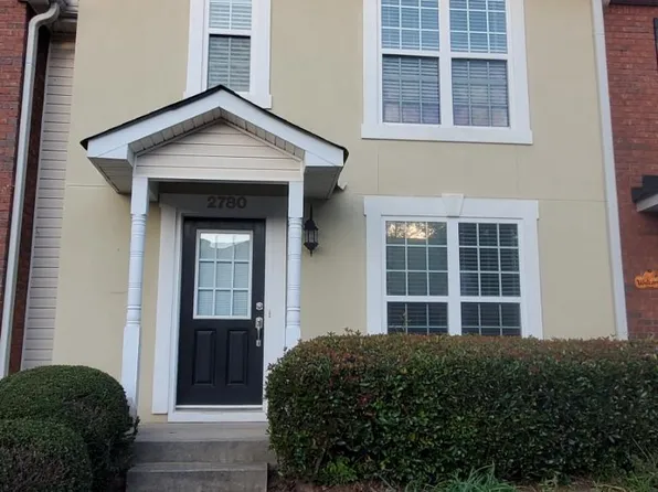 2780 Valley Green Dr, Gainesville, GA 30504