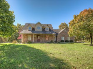 9301 Foliage Rd, Joplin, MO 64804