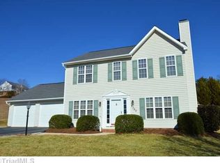 2389 Asheby Woods Ct, Kernersville, NC 27284