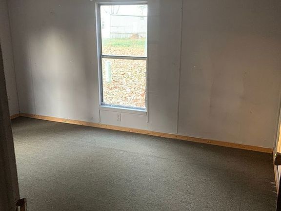 3rd image of 6707 Village Dr #18