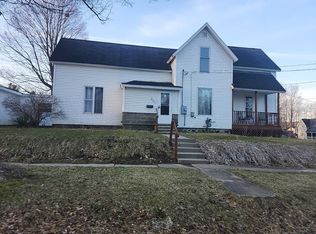 321 W Isabelle St, Belding, MI