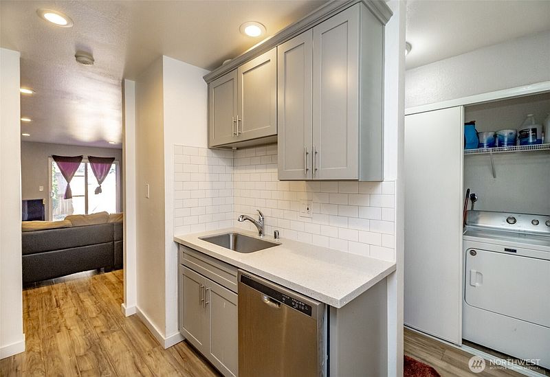 5th image of 12416 SE 272nd # C