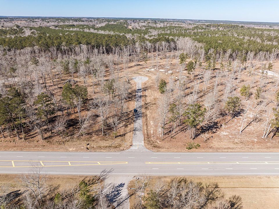 2nd image of 141 Big Rock Road