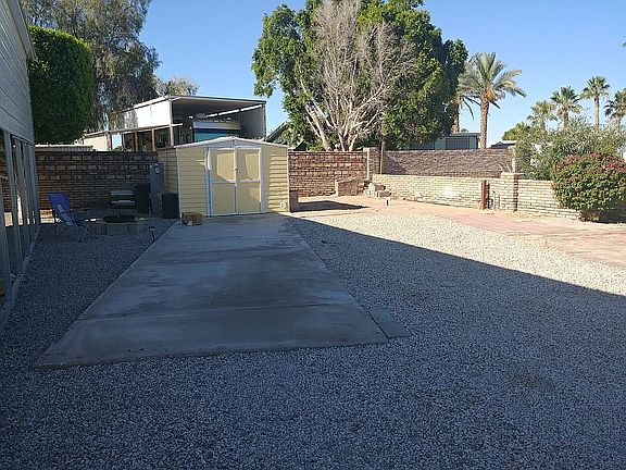 5th image of 13429 E 43rd Ln
