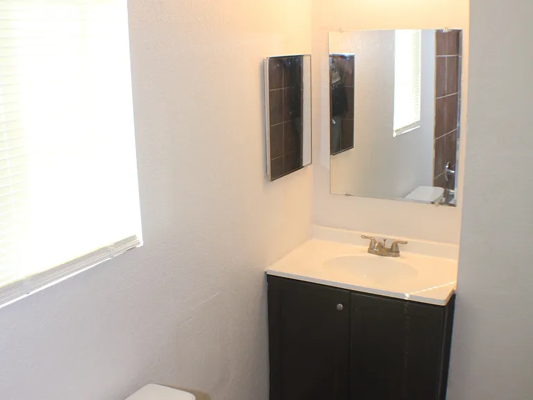 5022 Flipper Dr — Photo 14