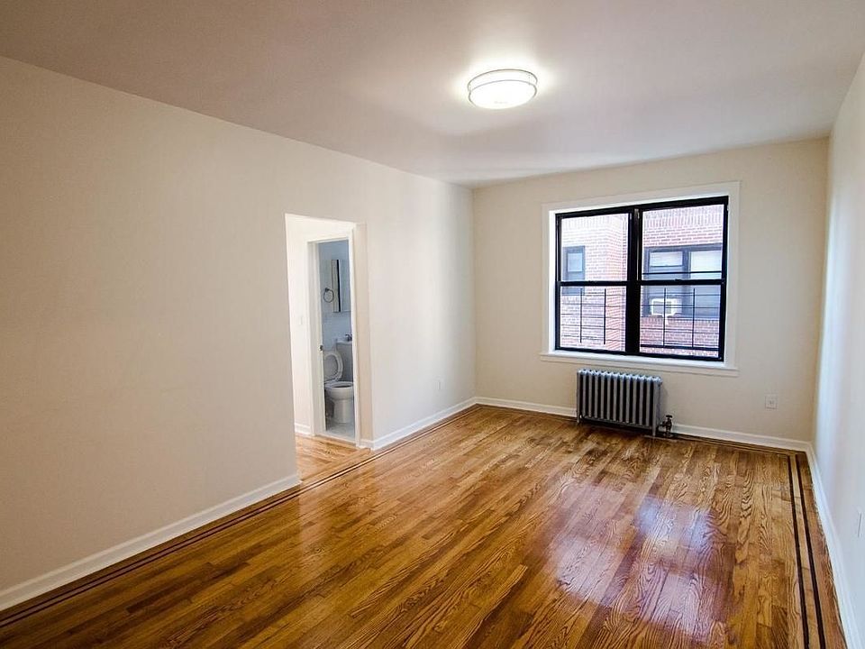 2nd image of 3508 95th St APT 5J