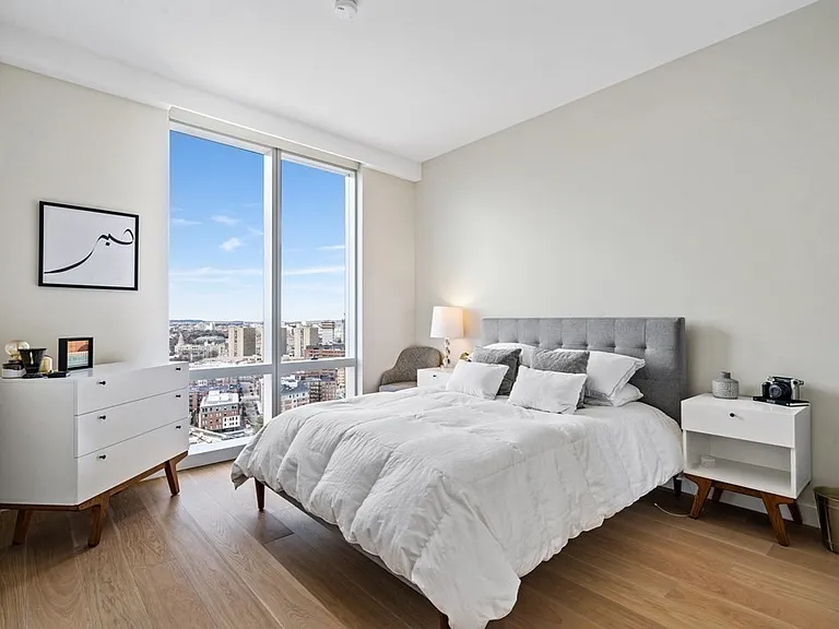 188 Brookline Ave #20E — Photo 11