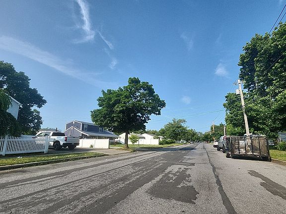 4th image of 116 Suffolk Ave
