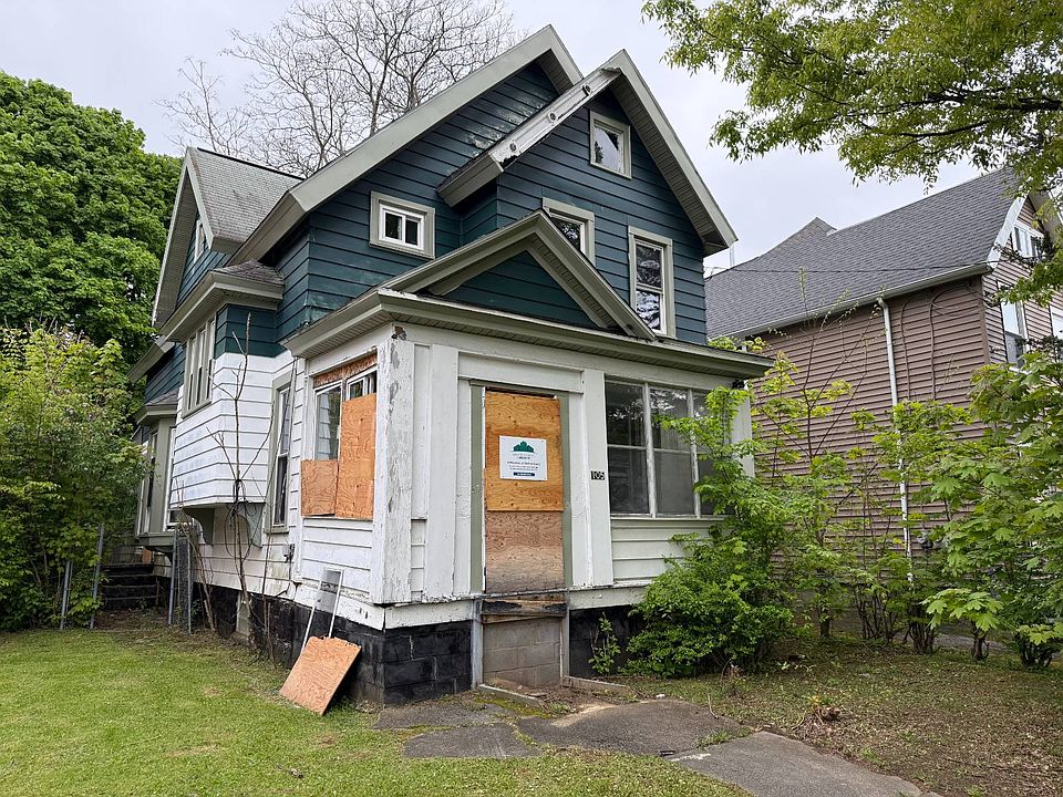 1st image of 105 Mark Ave