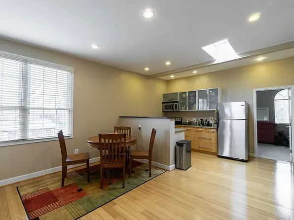 5501 8th St NW APT 4, Washington, DC 20011