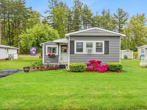 31 Sunset Ln, Plainville, MA 02762