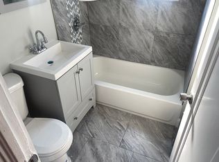 7 Krotik Pl, Irvington, NJ 07111