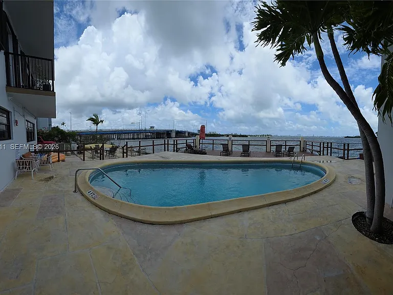 7845 NE Bayshore Ct #8 — Photo 19