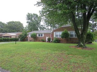 5633 Greenefield Dr S, Portsmouth, VA 23703