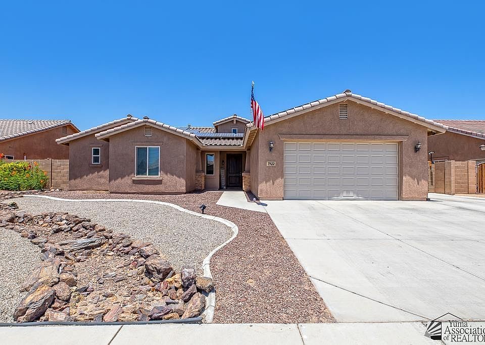 1st image of 7922 E 38th Pl