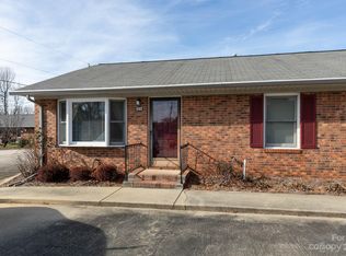 1132 McKinnon Dr, Rock Hill, SC 29732