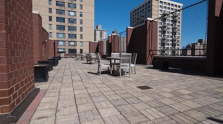 Rented by eRealty Advisors Inc | media 17