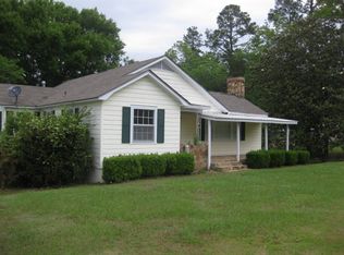 2843 Notasulga Rd, Tallassee, AL 36078