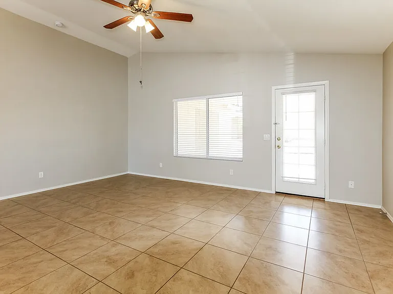 11005 W Frier Dr — Photo 3