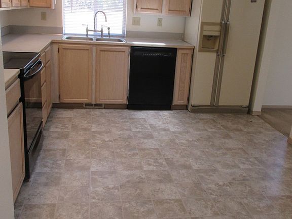 4th image of 4319 212th Street Ct E