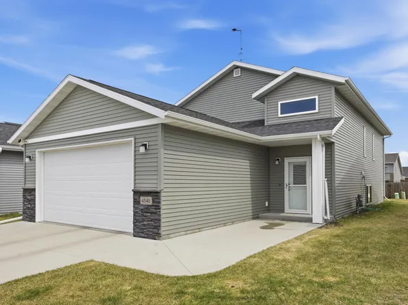 4540 18th St S, Moorhead, MN 56560