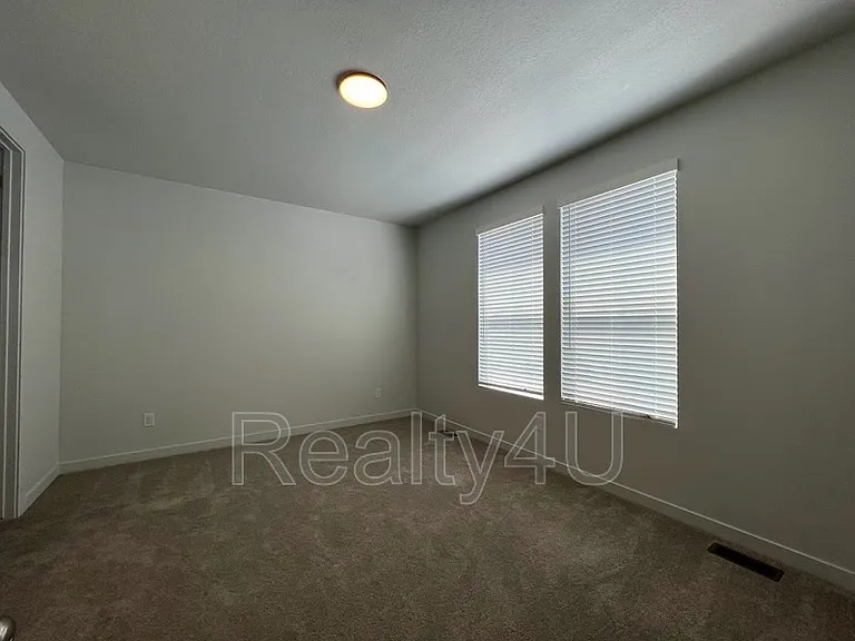 2771 N 3870 W — Photo 19