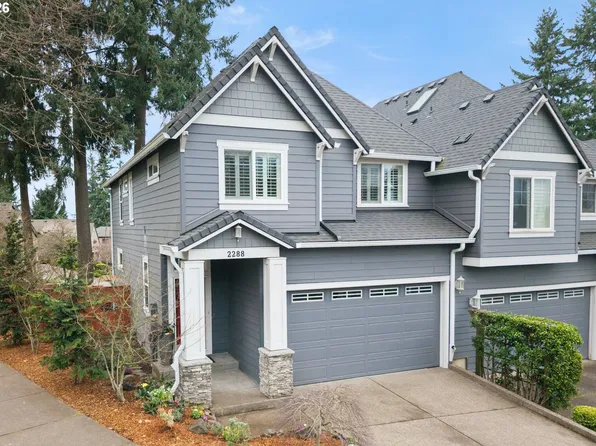 2288 Saint Moritz Loop, West Linn, OR 97068