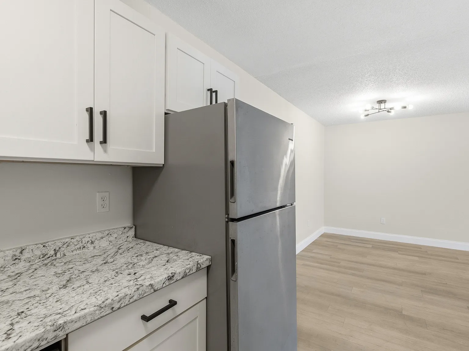 The Enclave at 3726 — Photo 3