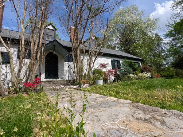 2116 Edgehill Rd, Louisville, KY 40205