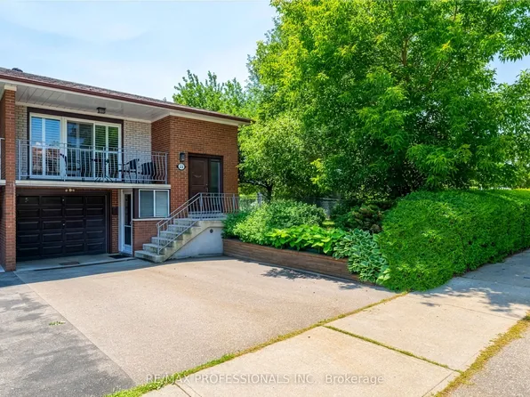 23 Anthia Dr, Toronto, ON M9L 1K6